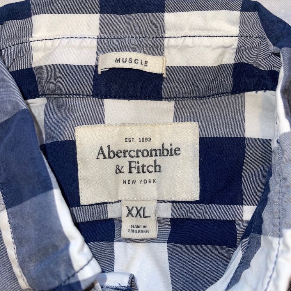 Abercrombie And Fitch White And Blue Button Down - image 4